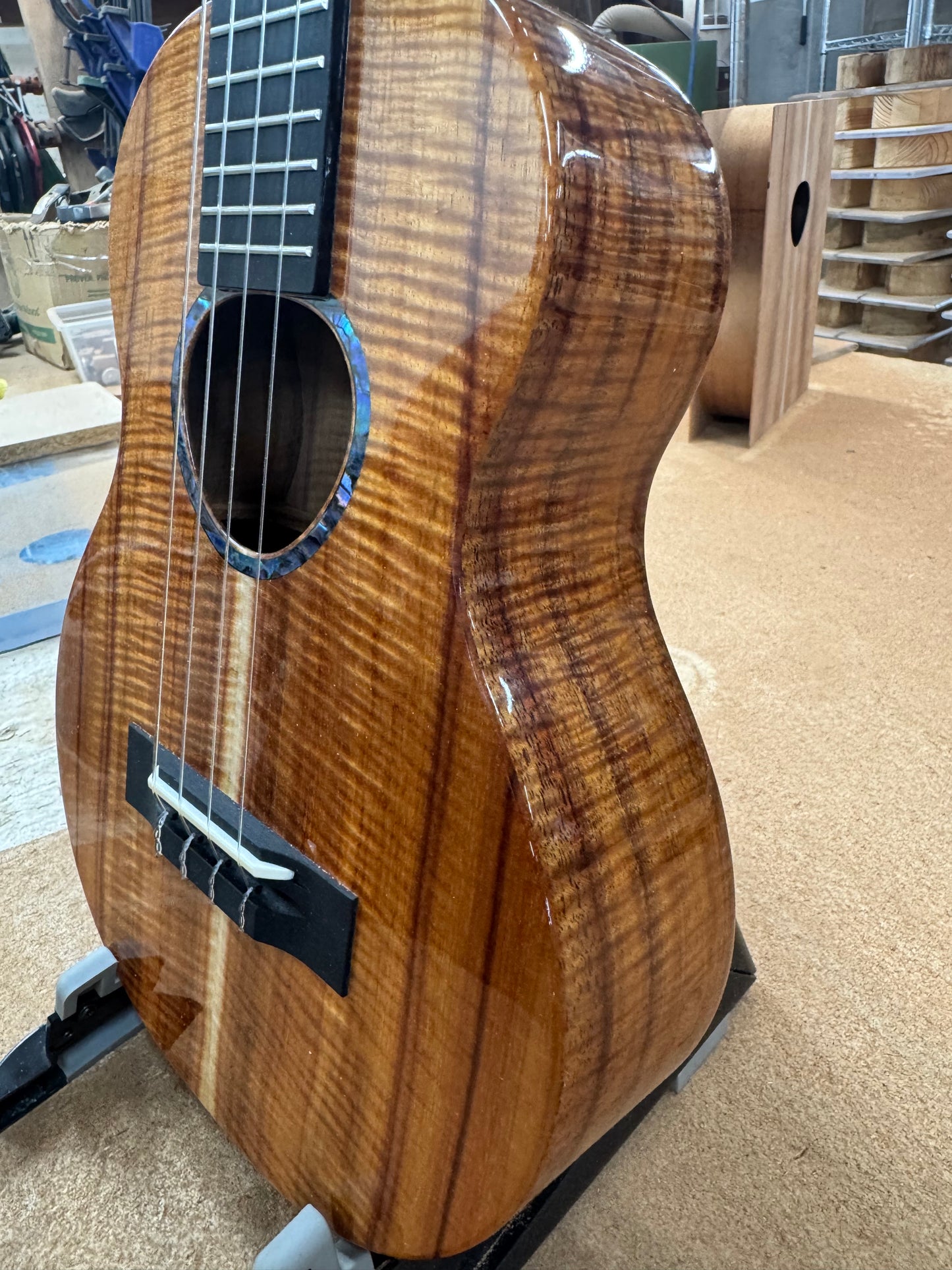 KTM-00MR Tenor Maker’s Reserve
